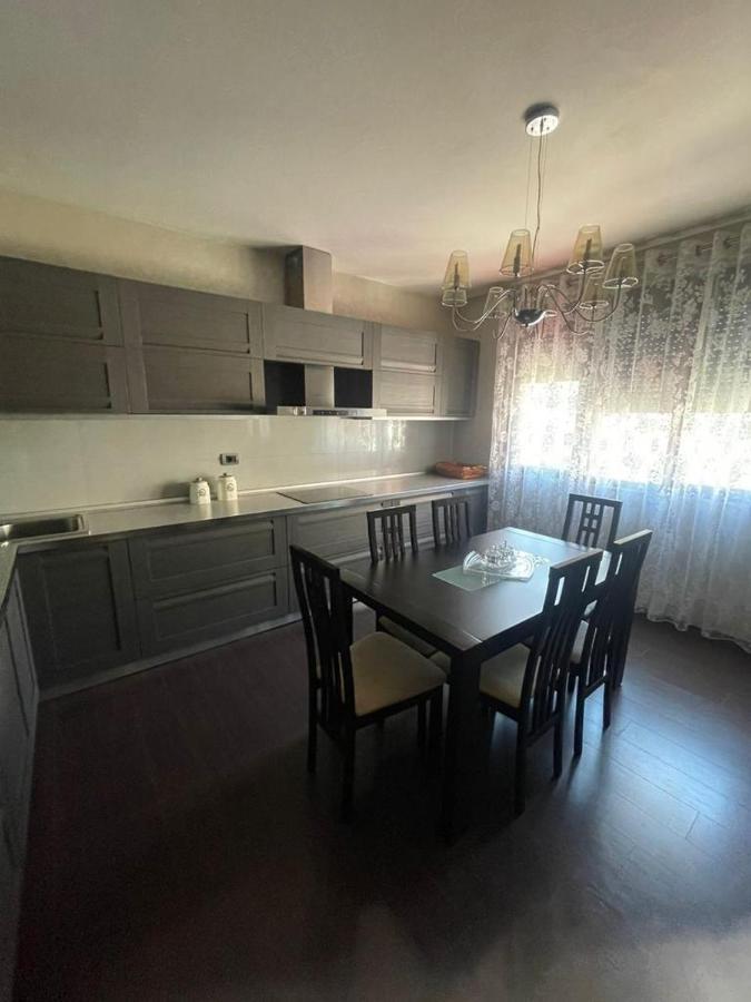 Luxury Apartment City Centre Tiranë Eksteriør bilde