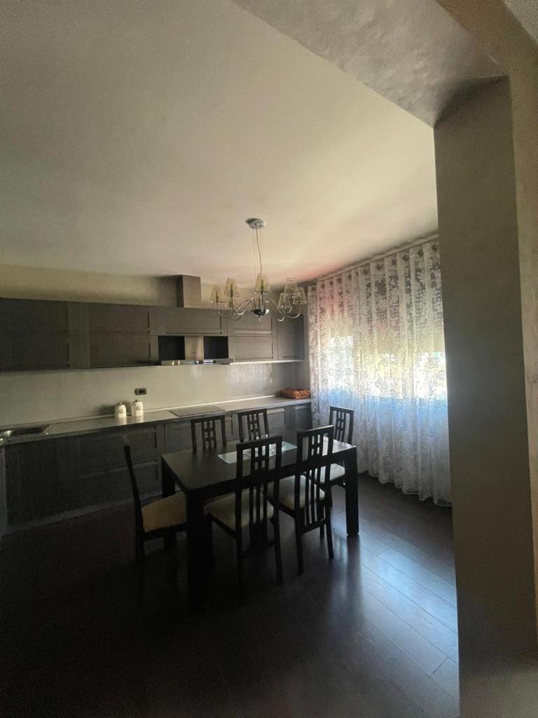 Luxury Apartment City Centre Tiranë Eksteriør bilde